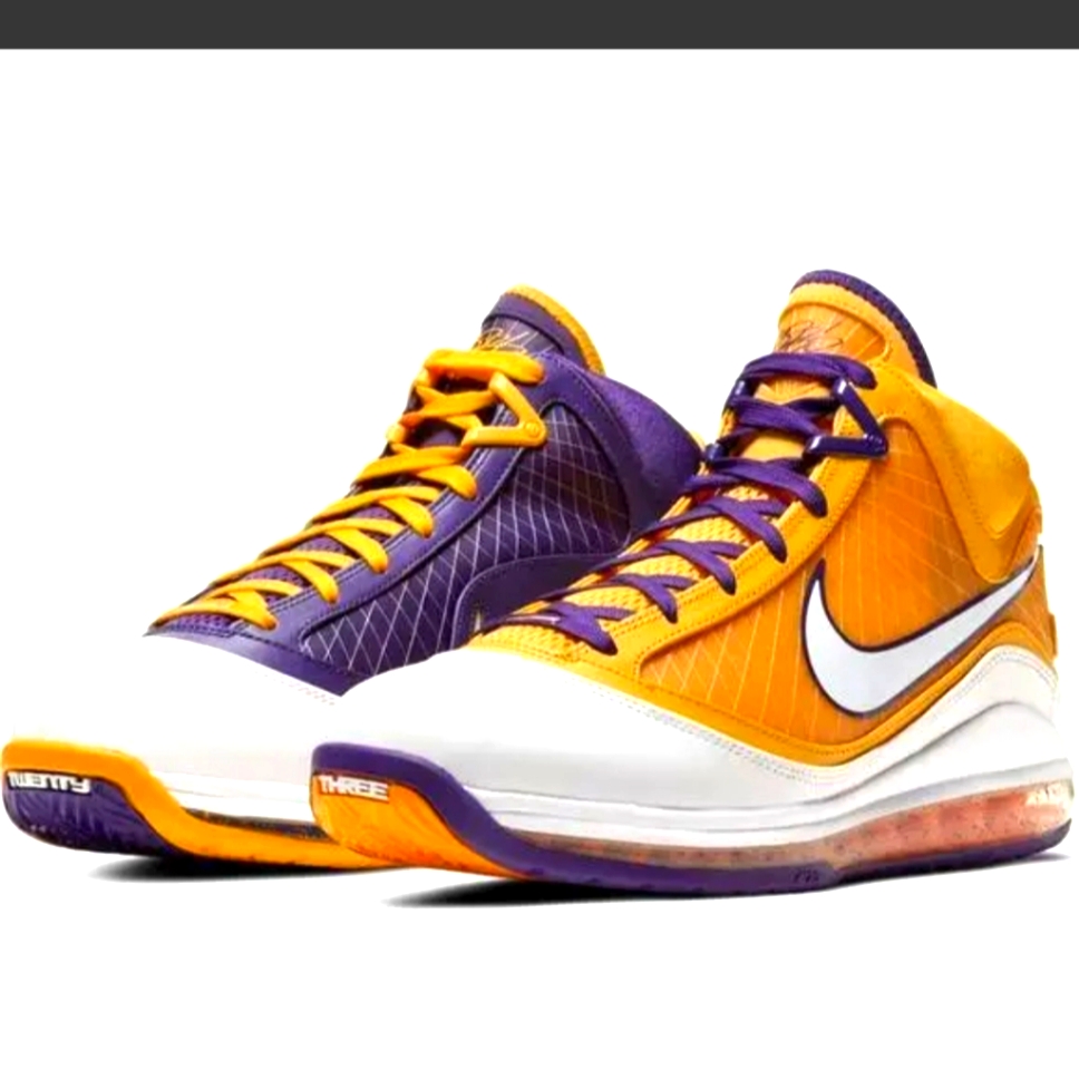 Nike Lebron Vii Qs